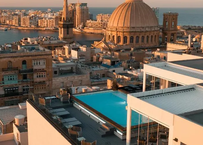 Pet Friendly hotel: The Embassy Valletta Hotel