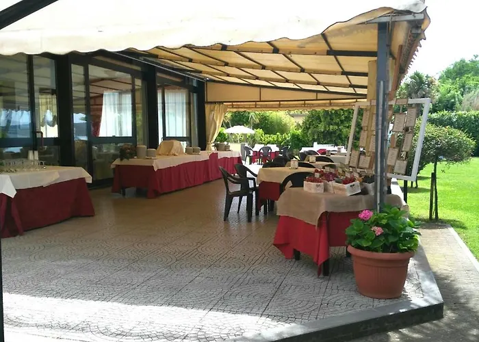 Hotel Eden Sul Lago