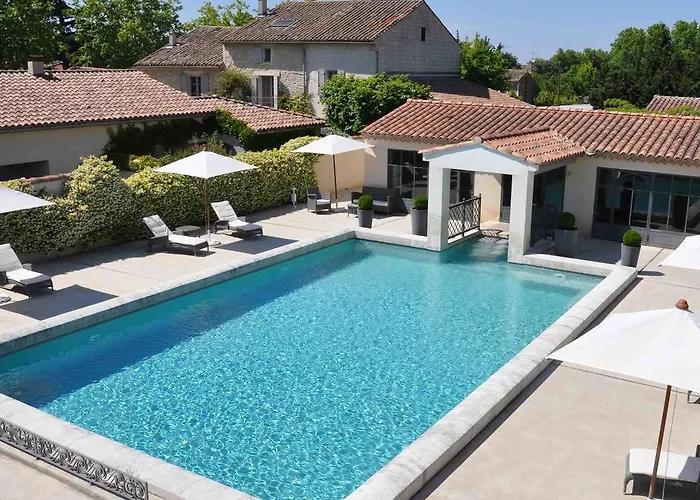 Hotel with view: La Maison De Line