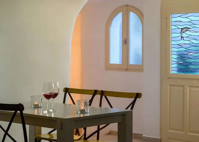 Home Santorini
