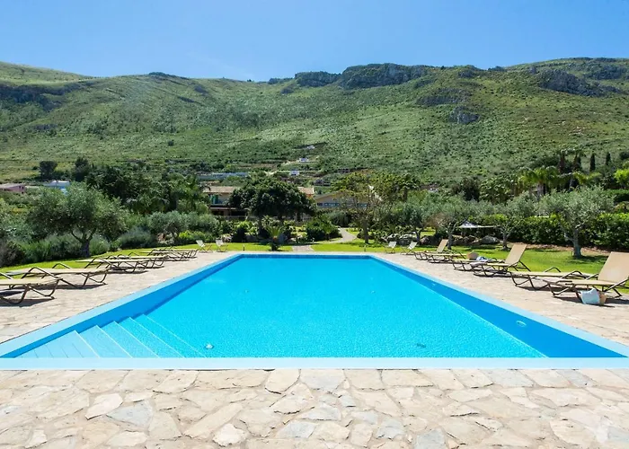 Ulivo Blu Holiday Homes