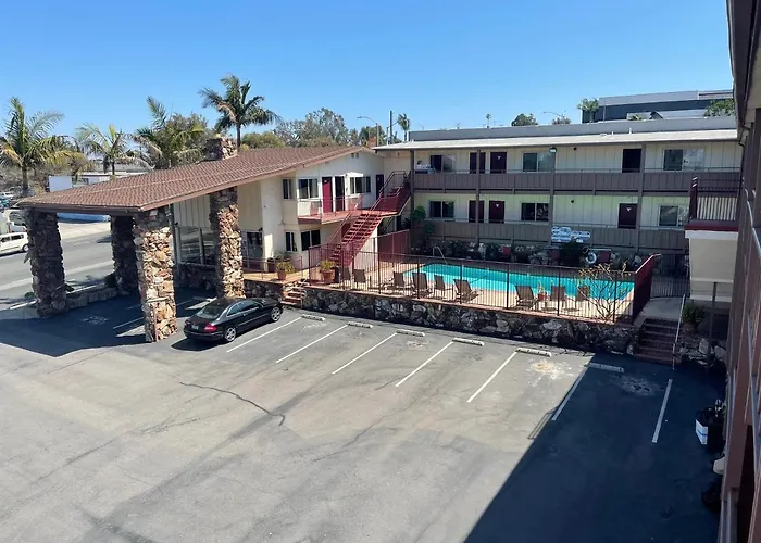 Family Hotel: Seahorse Inn Manhattan Beach - Lax