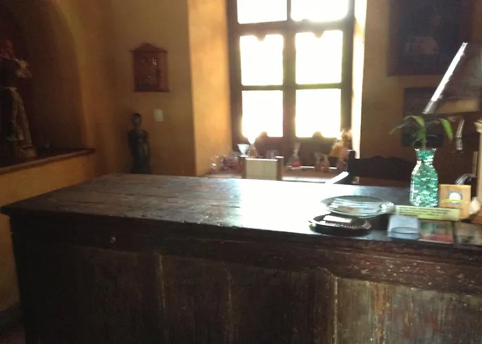 Cheap hotel: Meson De San Antonio