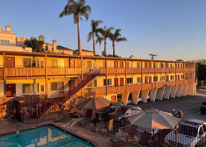 Family Hotel: Seahorse Inn Manhattan Beach - Lax