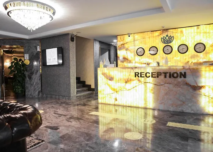 The Life Hotel & Spa