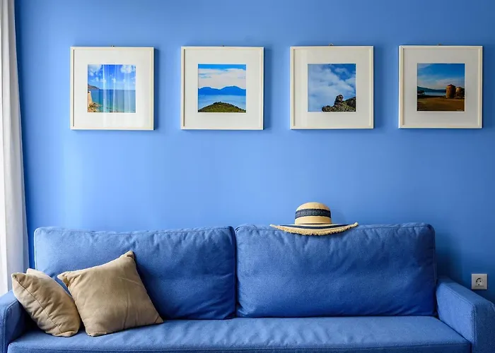 Family Hotel: Elounda Colour Apartments