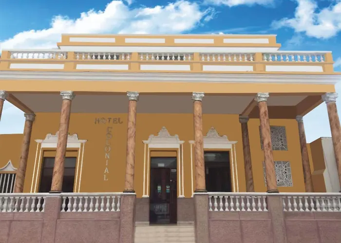 Hotel Colonial Inn