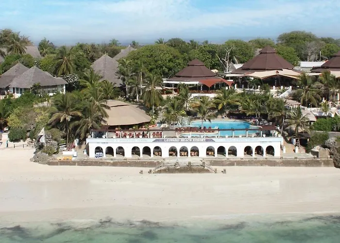 Leopard Beach And Spa