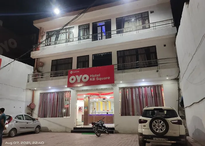Hotel: Hotel Kb Square Near Chandigarh Railway Station