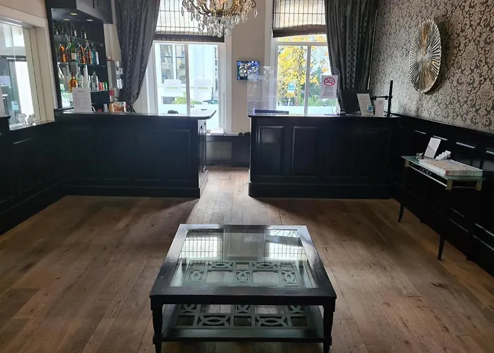 Hôtel bon marché: Hotel 74