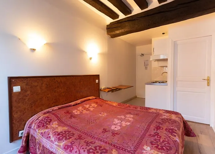 Hotel de 3 estrellas: Résidence de Bourgogne