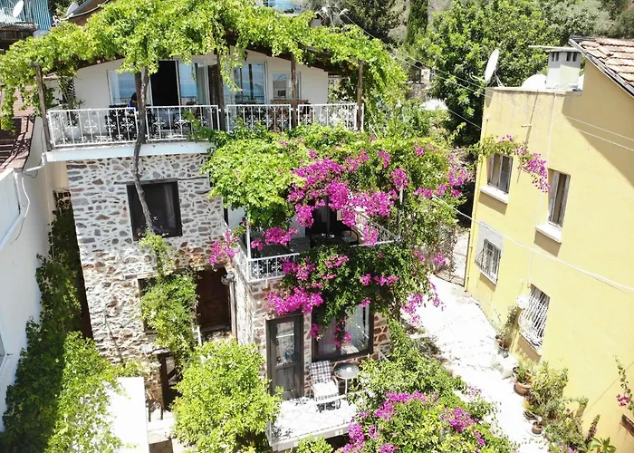  Lemon Villa (Adults Only)