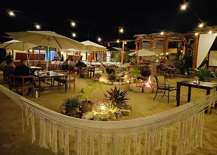 Beach Hotels All Inclusive - Food, Drinks And Transportation To The Beach And Cenotes