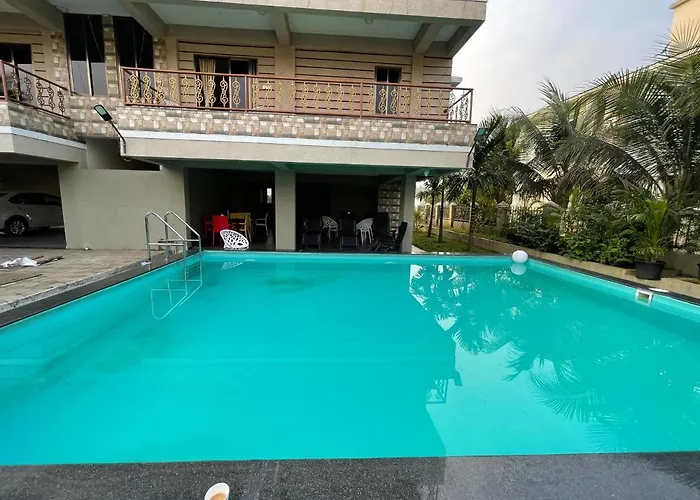 Neville'S - Pet Friendly With Pool