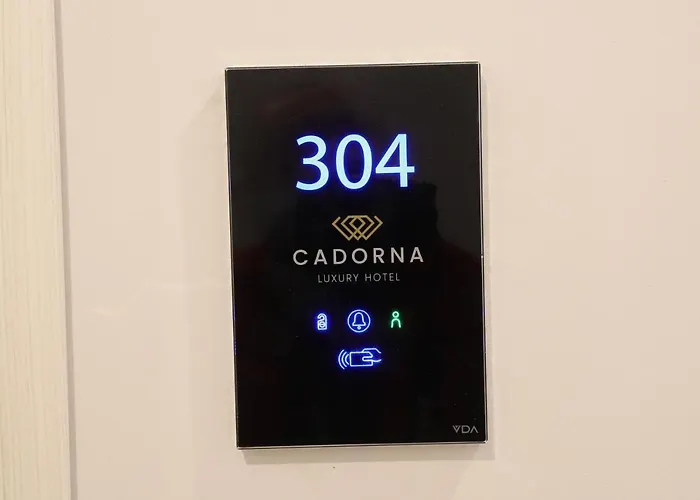 Cadorna Luxury Hotel