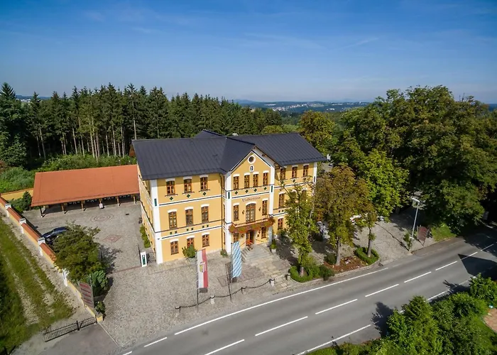 Hotel&Restaurant Waldschloss
