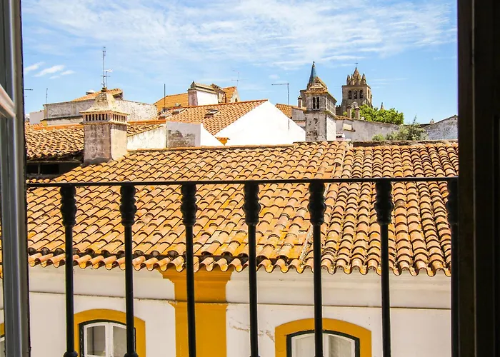 Pension Guide Evora Inn
