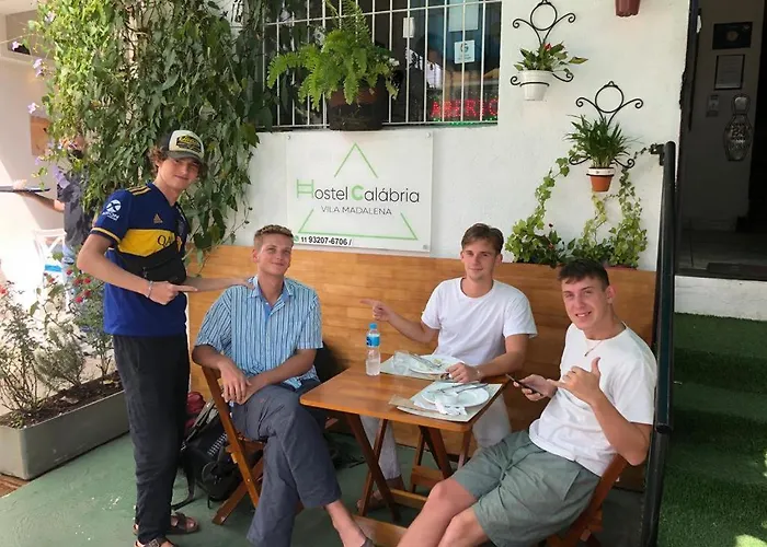 Hostel Calábria 5 minutos da Vila Madalena e Beco do Batman