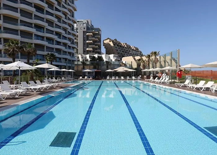 Resorts Guide Play Hatzuk Beach