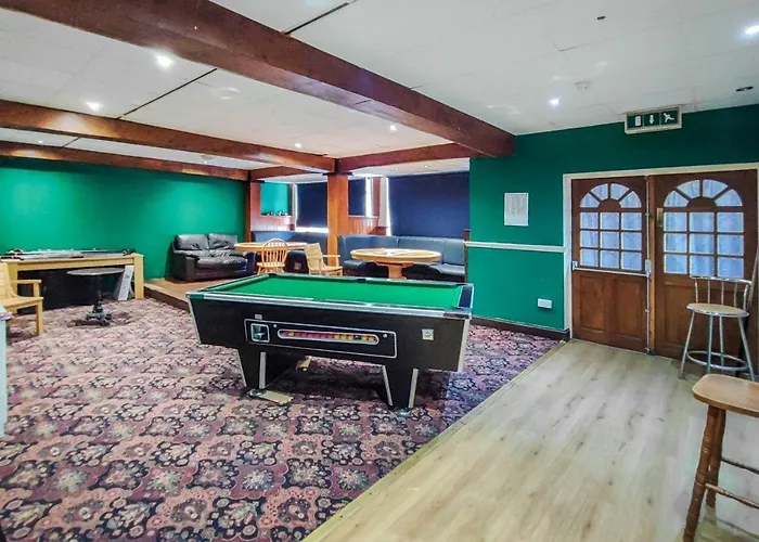 Cheap hotels Guest House @ The Bear