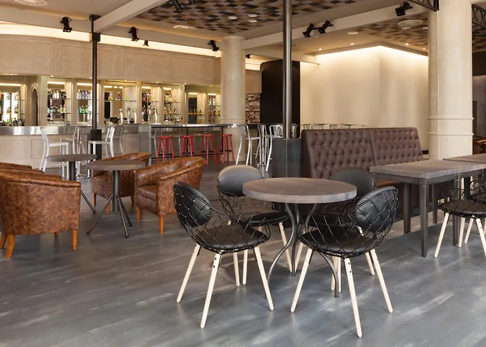 Animaux admis Madrid Marriott Auditorium & Conference Center