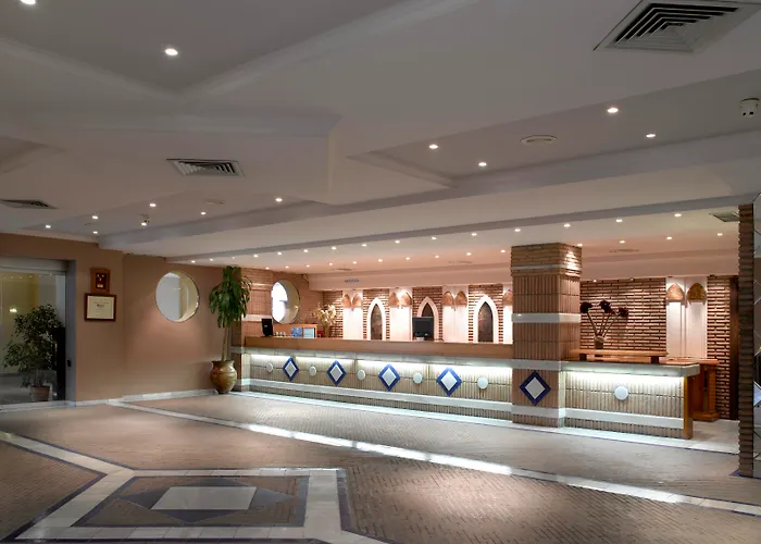 Hotel Macia Alfaros