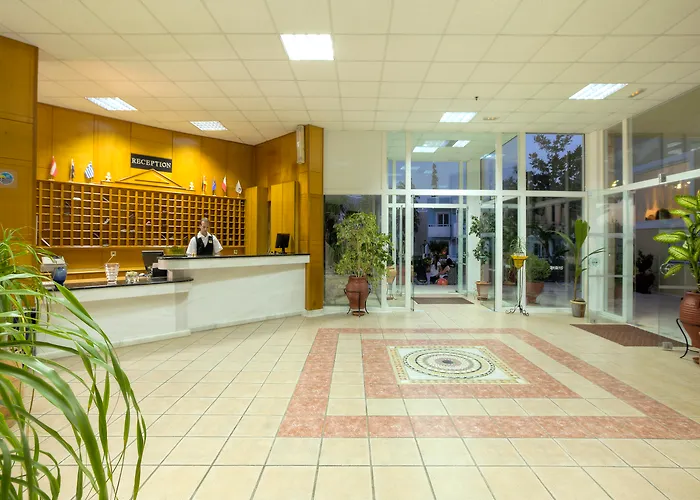 Corali Hotel