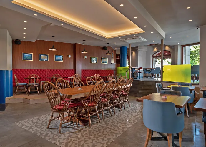 Kyma Suites Beach Hotel