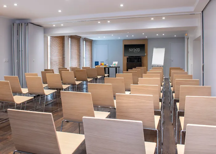 Resort: Seeko'O Hotel Bordeaux