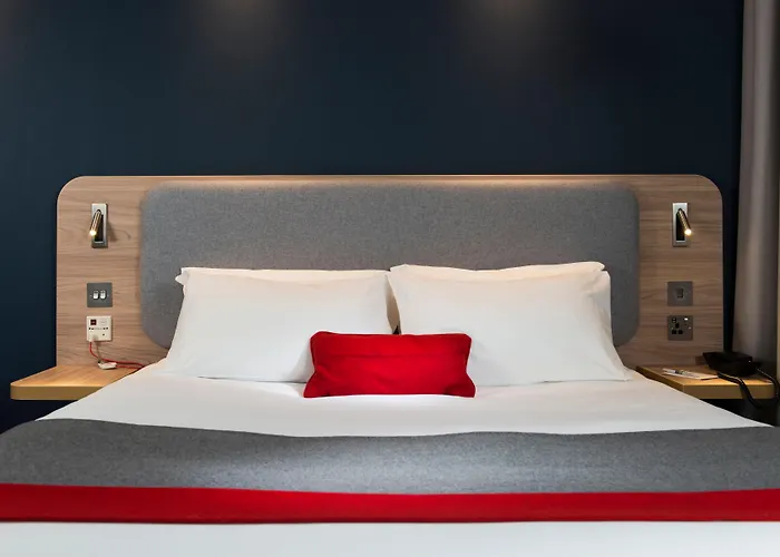 Hotel: Holiday Inn Express London-Hammersmith By Ihg