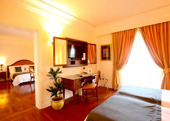 Pet Friendly hotel: Grand Hotel San Pietro Taormina