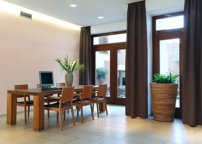 3 sterren hotel: Hotel Carol