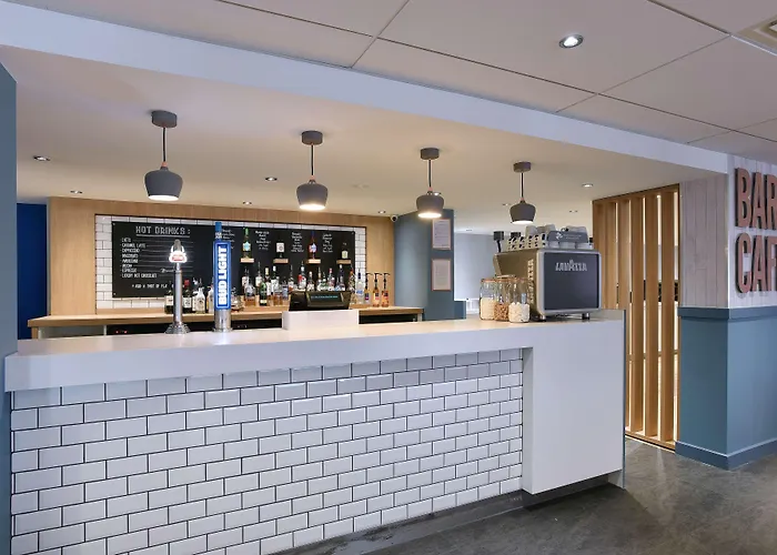 Hotel: Travelodge Edinburgh Central Hotel