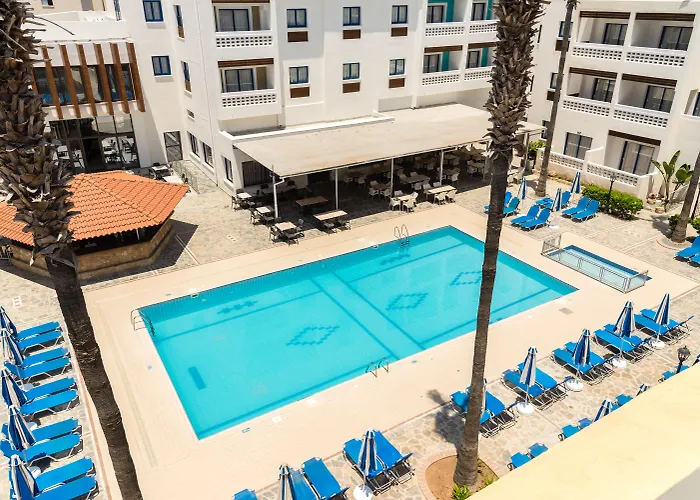 Self catering: Kefalos Damon Hotel Apartments