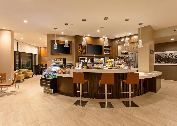 Cheap hotels Holiday Inn Long Beach - Airport By Ihg
