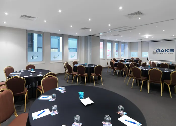 Family Hotel: Oaks Melbourne On Collins Suites