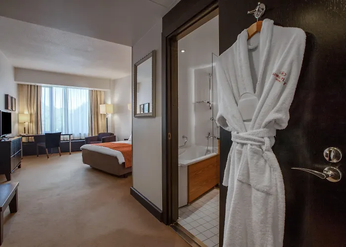 Romantic hotel: Crowne Plaza Helsinki - Hesperia By Ihg
