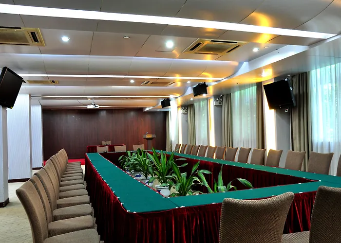 King Garden Hotel