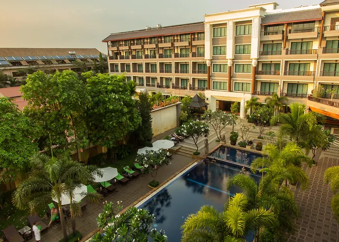 Royal Empire Hotel