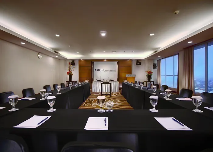 Hotel all'aeroporto: Royal Palm Hotel & Conference Center Cengkareng