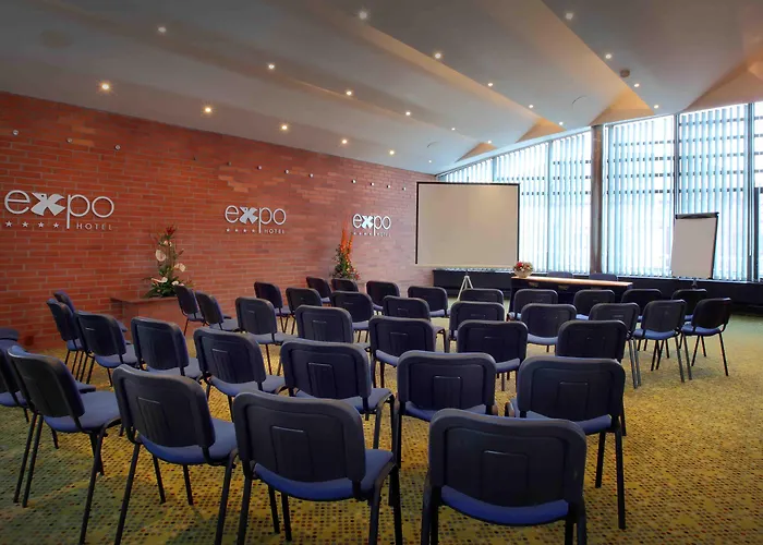 4 sterren hotel: Expo Hotel