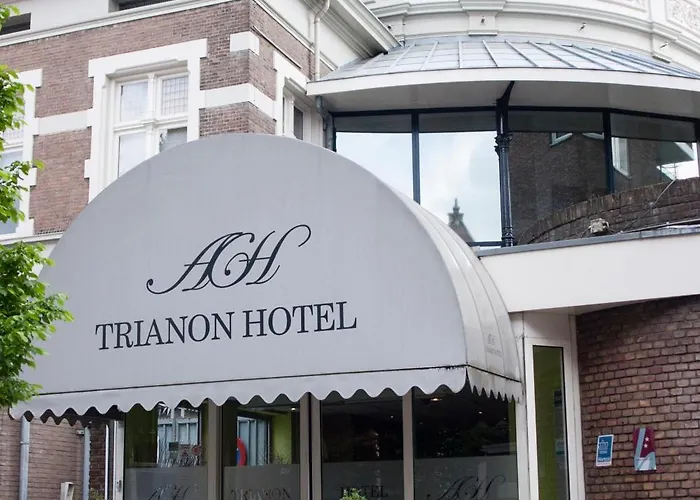 Hotel: Budget Trianon Hotel