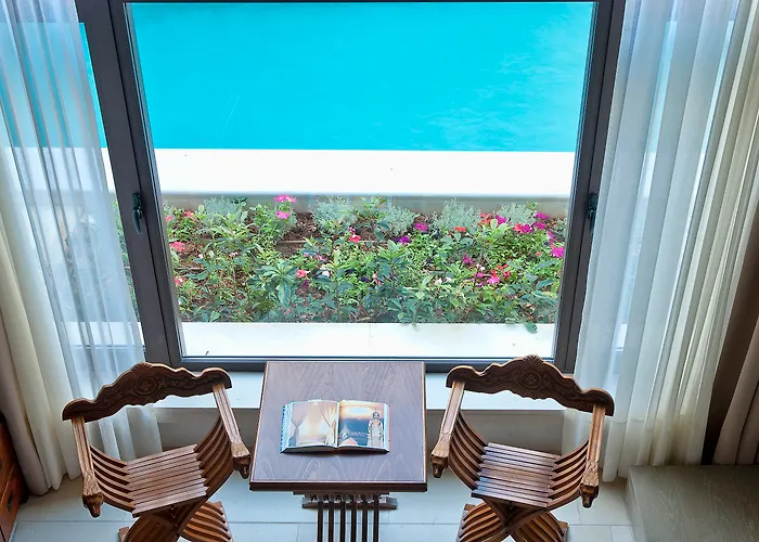 Rimondi Boutique - Small Luxury s Of The World