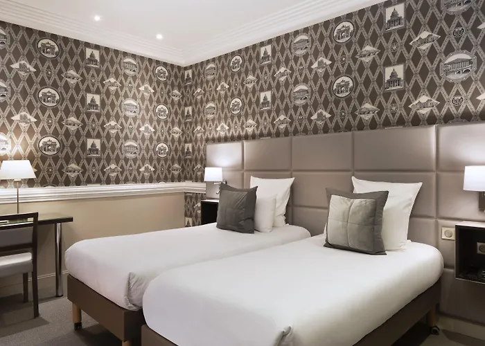 Hotel: Elysees Hotel