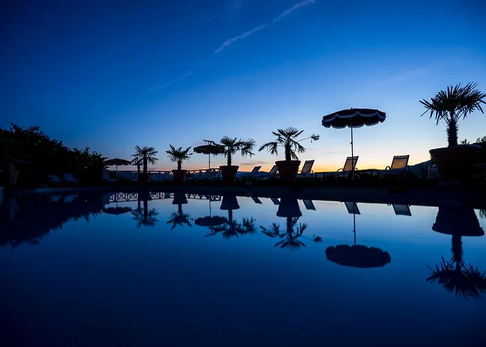Les Tresoms Lake And Spa Resort