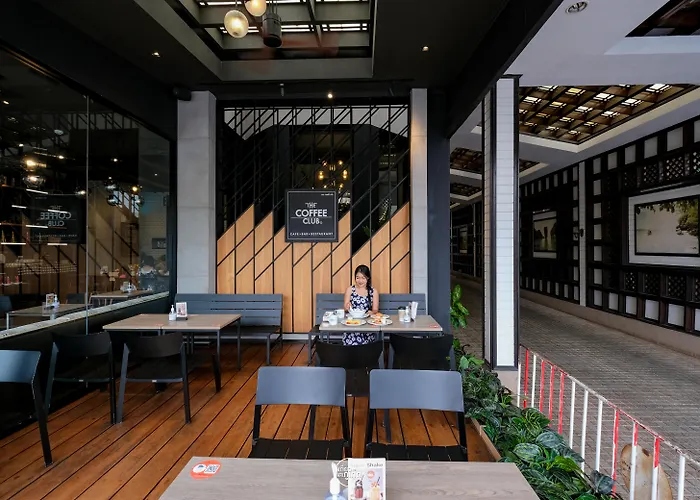 Days Inn By Wyndham Patong Beach