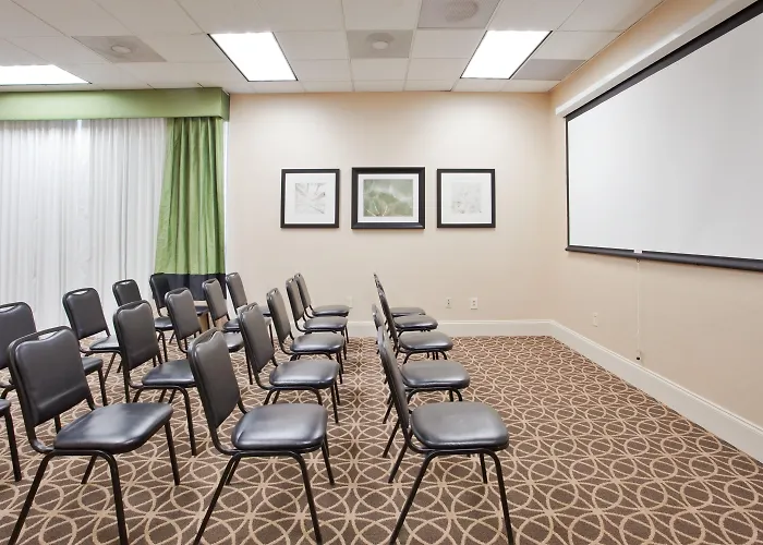 Doubletree By Hilton Raleigh Midtown, Nc