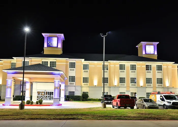 Pet Friendly hotel: Sleep Inn & Suites Abilene Near University