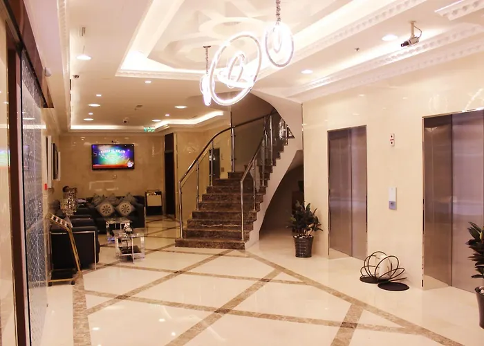 Hotel: Montreal Naif Hotel