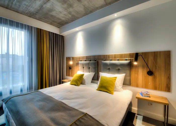 Hotel céntrico: Lwowska 1